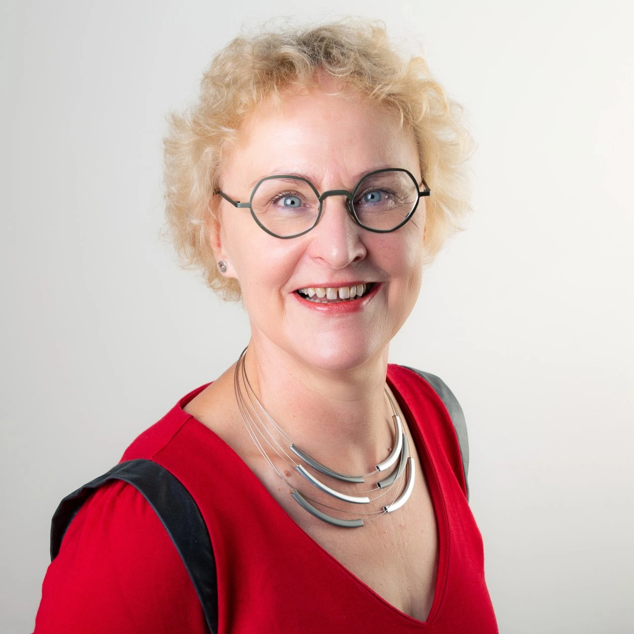 Portretfoto Anke Algera