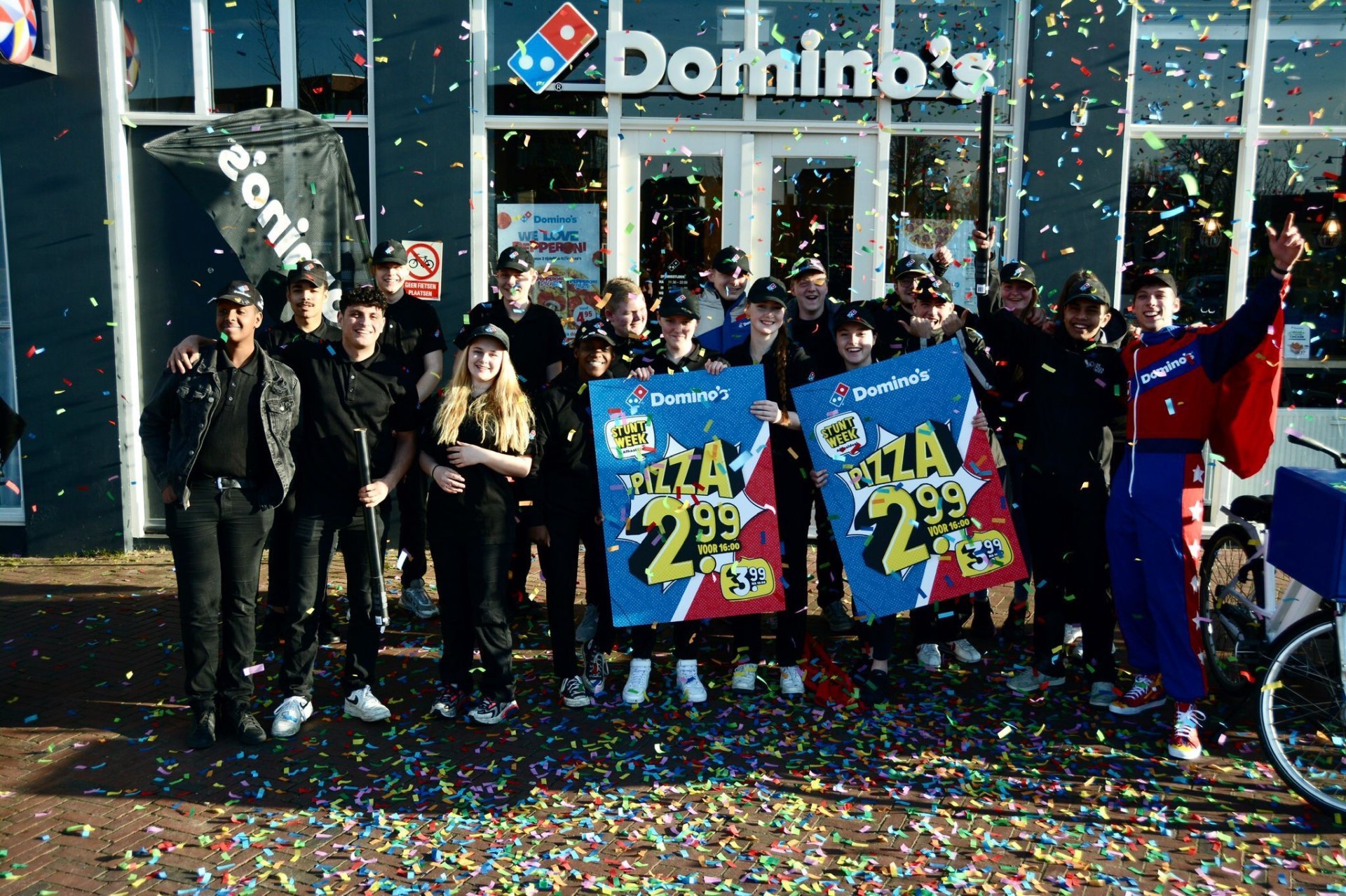Stuntweek Domino's