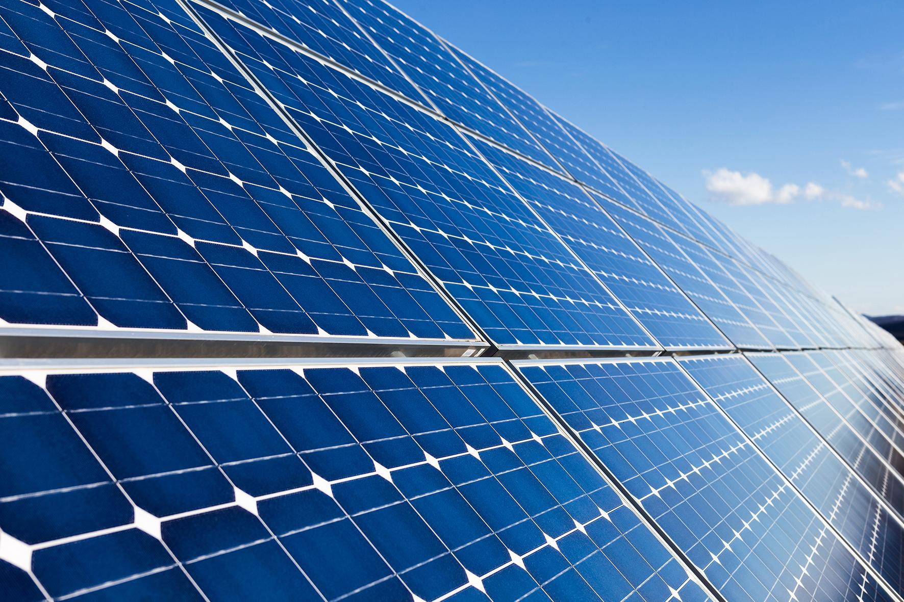 Zonnepanelen op dak: overspanning